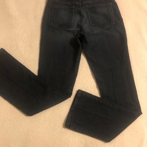 NxD Billie mini bootcut size 4 skinny jean styles